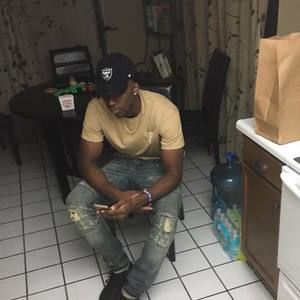 Meet your Posher, Jaron